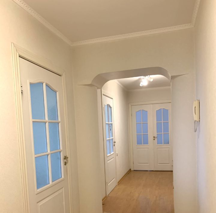 квартира г Омск р-н Центральный ул 16-я Северная 150к/1 фото 10