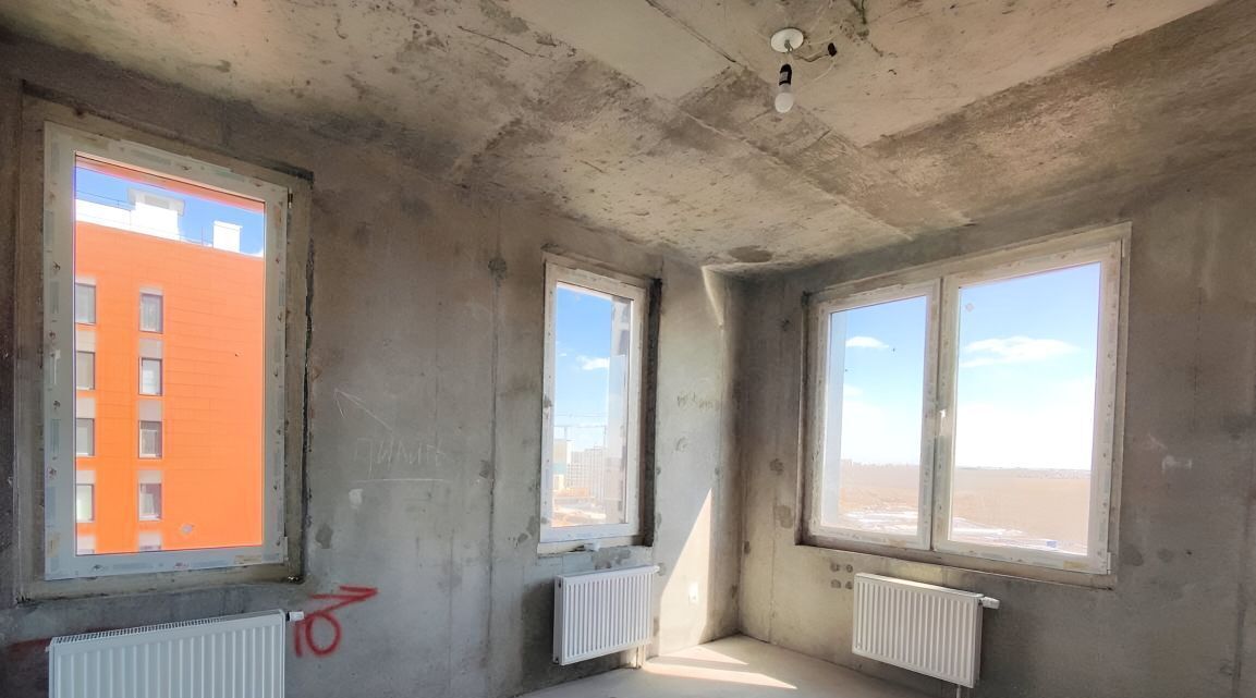 квартира г Омск р-н Кировский ул Владимира Жоги 5 фото 6