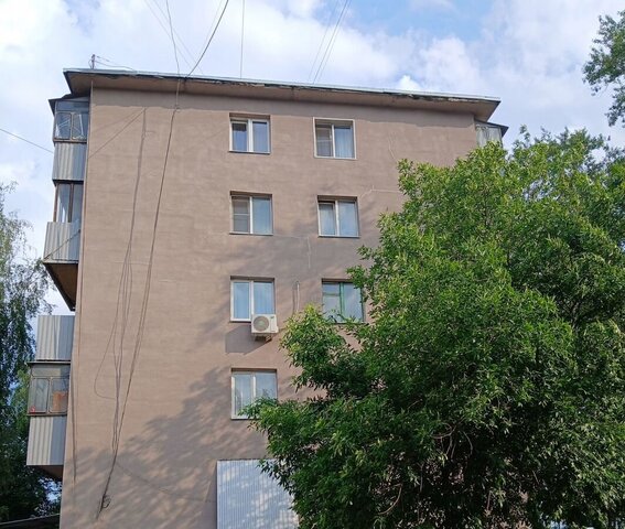 квартира р-н Центральный ул 50 лет Октября 153 фото