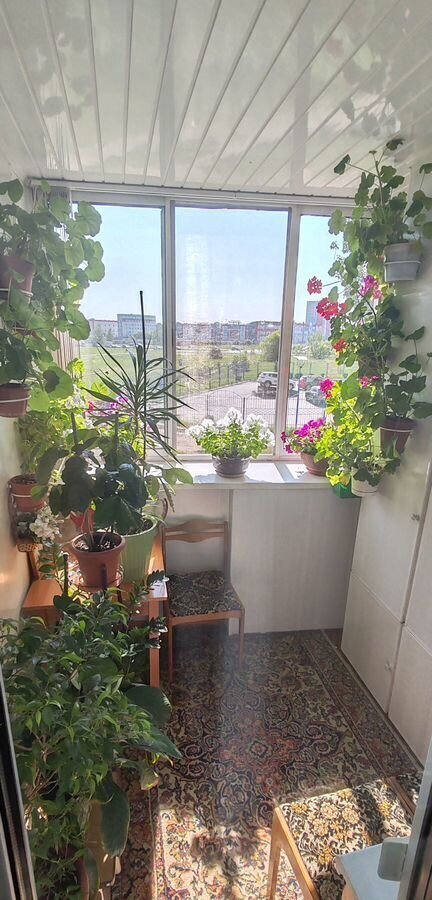 квартира г Омск р-н Кировский пр-кт Комарова 31 фото 5