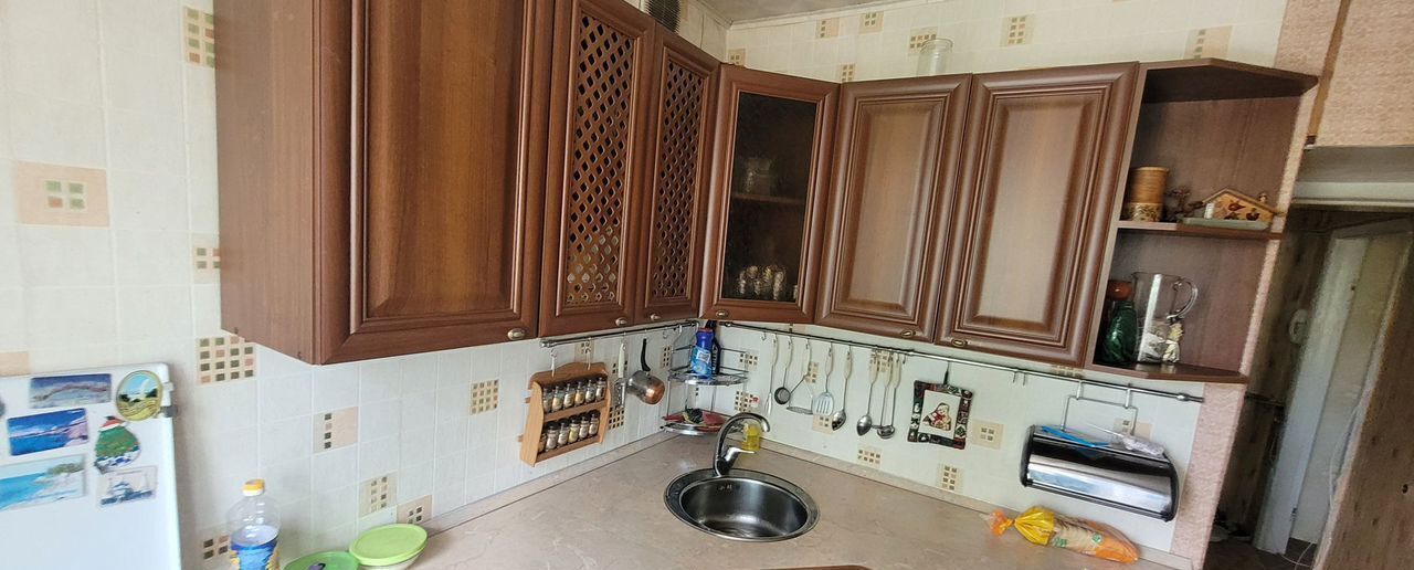 квартира г Саратов р-н Кировский ул Университетская 85 фото 8