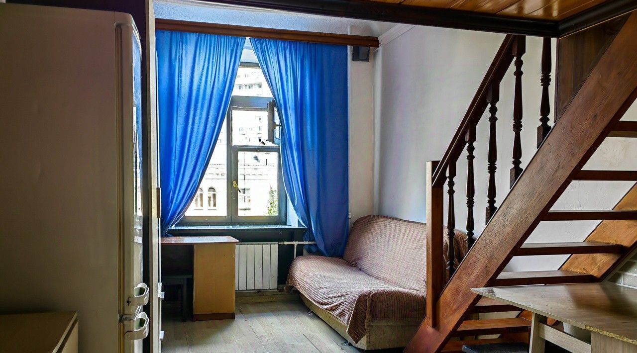 комната г Екатеринбург р-н Орджоникидзевский Уралмаш ул Баумана 2а фото 1