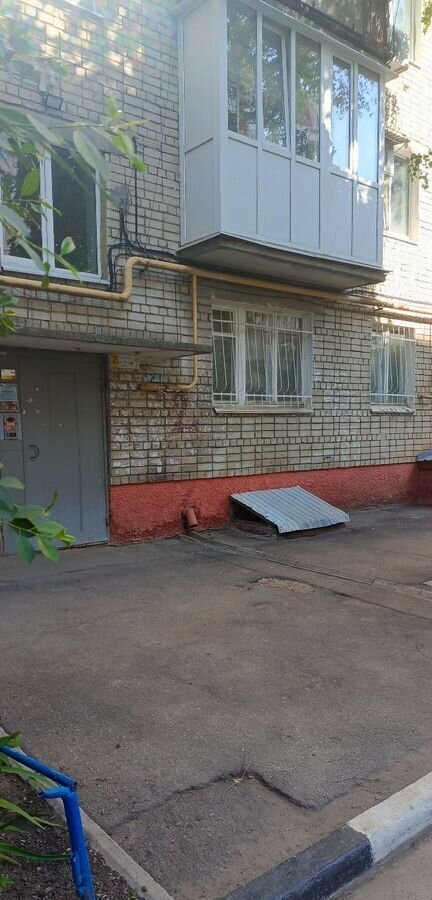 квартира г Саратов р-н Фрунзенский ул Астраханская 57/73 фото 1