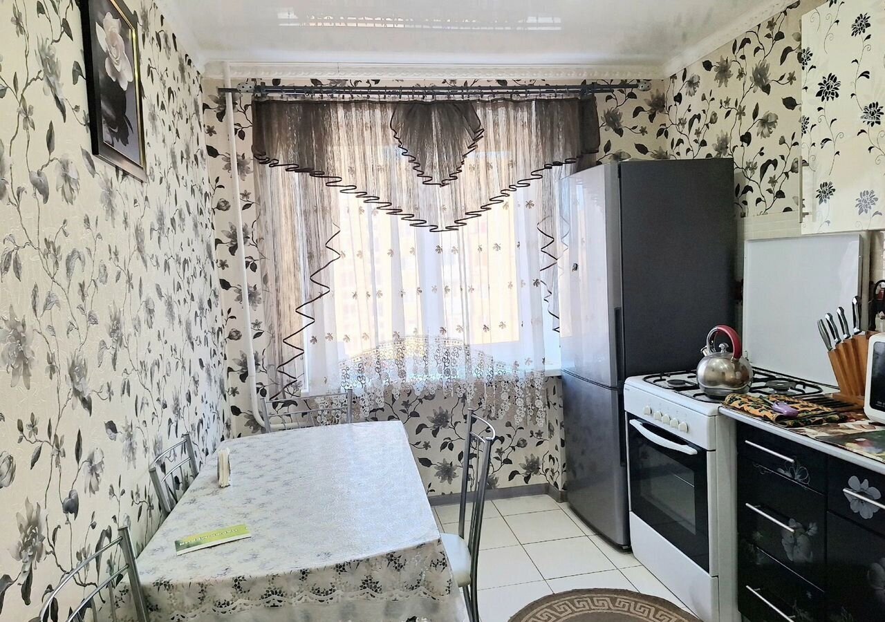 квартира г Каменск-Шахтинский ул Красная 64а фото 1