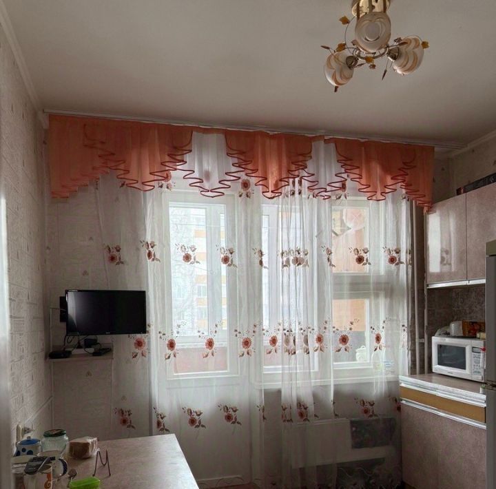 квартира г Шарыпово мкр 6-й 1 фото 1