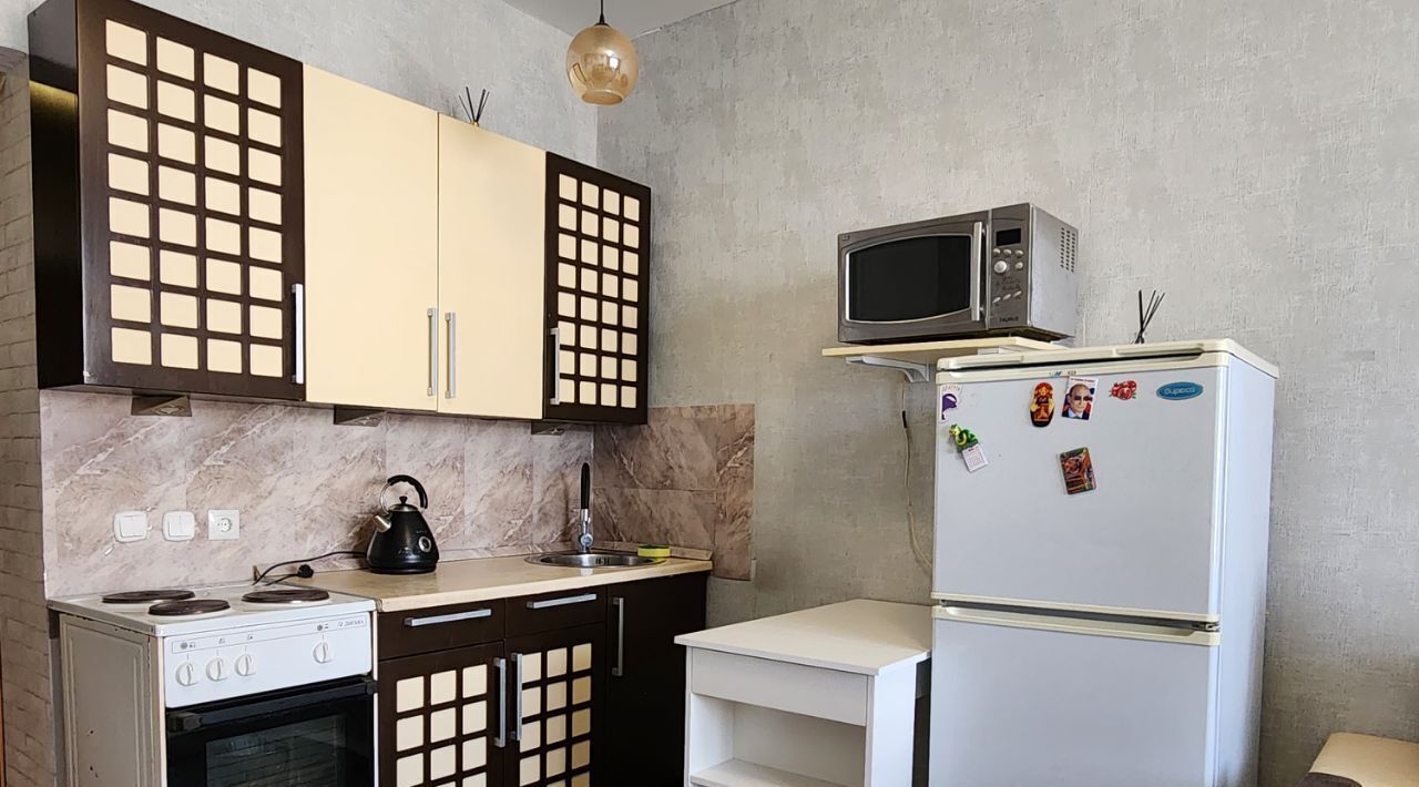 квартира г Красноярск р-н Свердловский ул Карамзина 16 фото 2