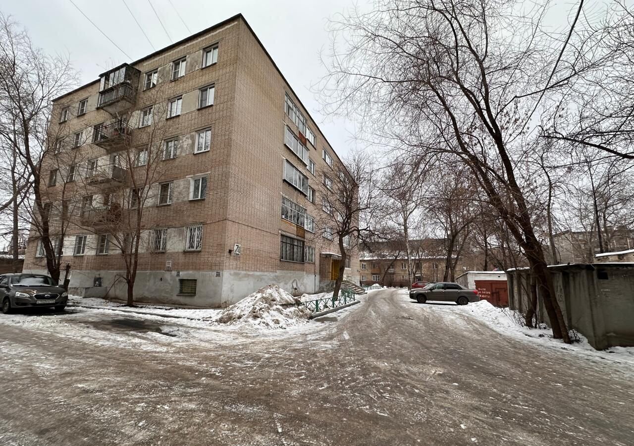 комната г Челябинск р-н Центральный ул Труда 7а фото 2