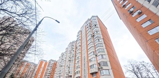 ул Ялтинская 12 муниципальный округ Нагорный фото