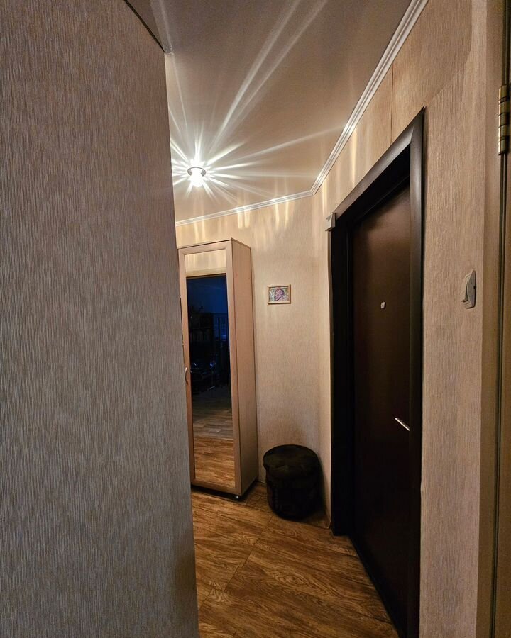 квартира г Челябинск р-н Калининский ул Братьев Кашириных 114 фото 10