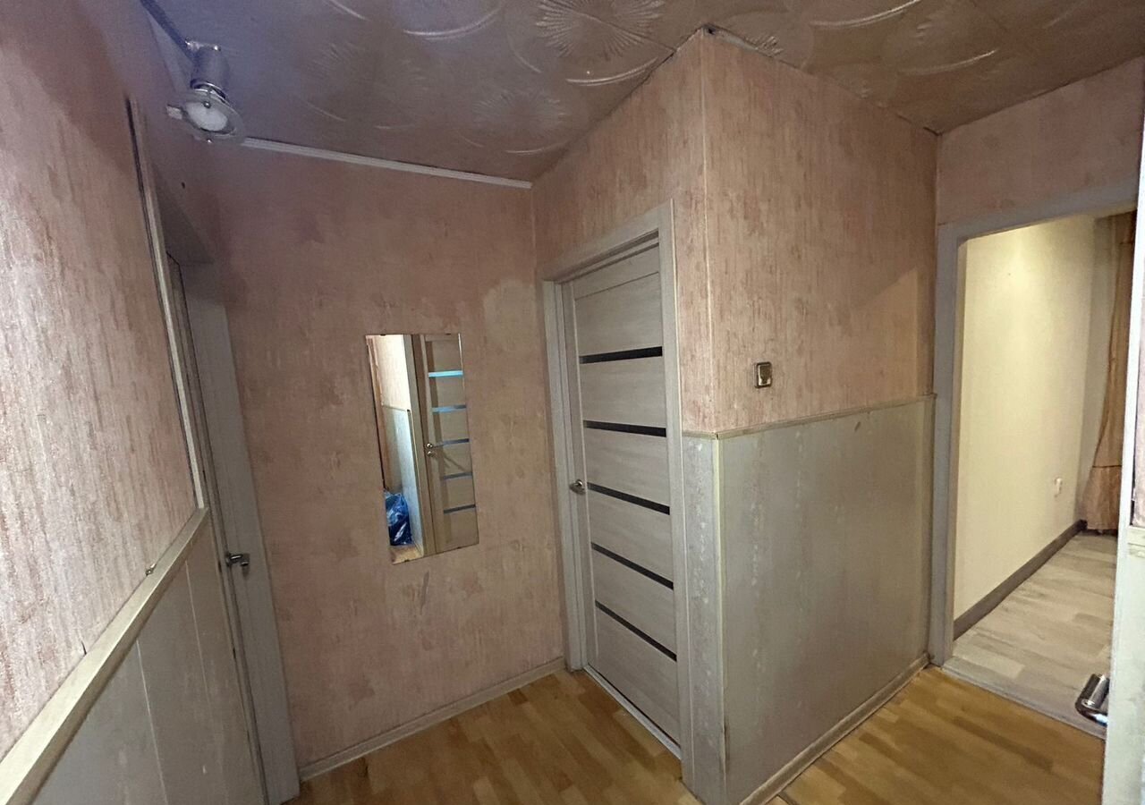 квартира г Новокузнецк р-н Центральный ул Грдины 8 фото 3