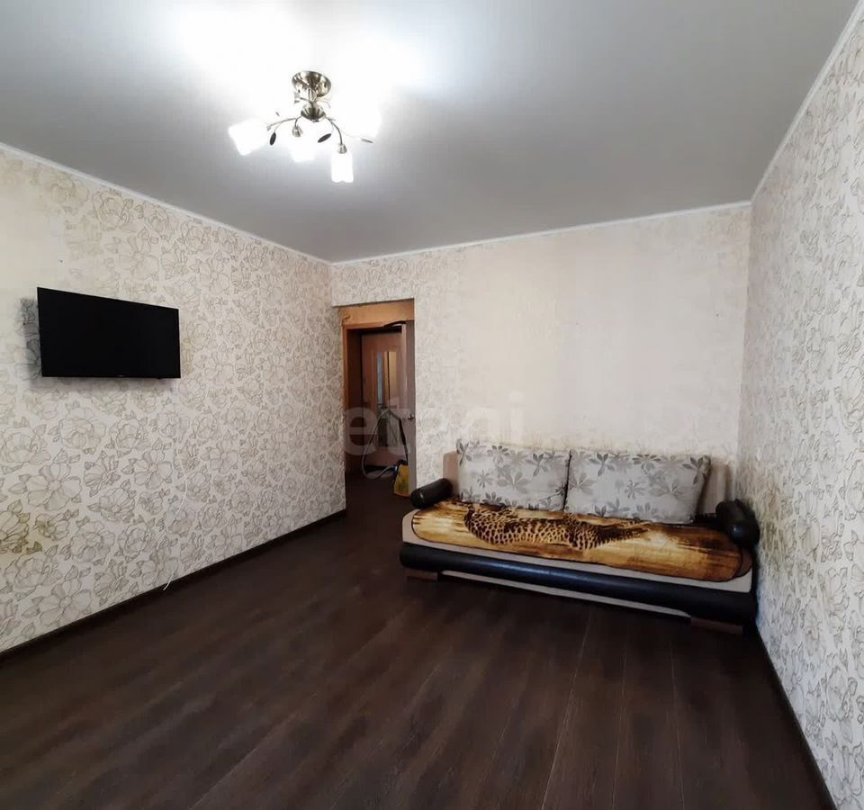 квартира г Саратов р-н Волжский ул им Исаева Н.В. 28 фото 3