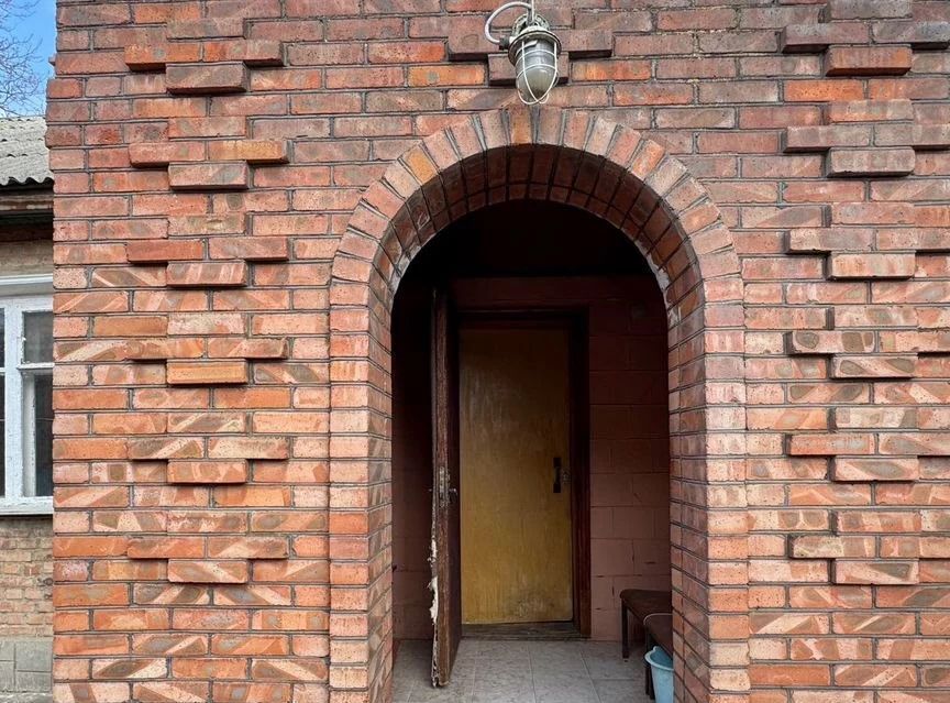 дом р-н Сальский г Сальск ул Николая Островского 100а фото 1