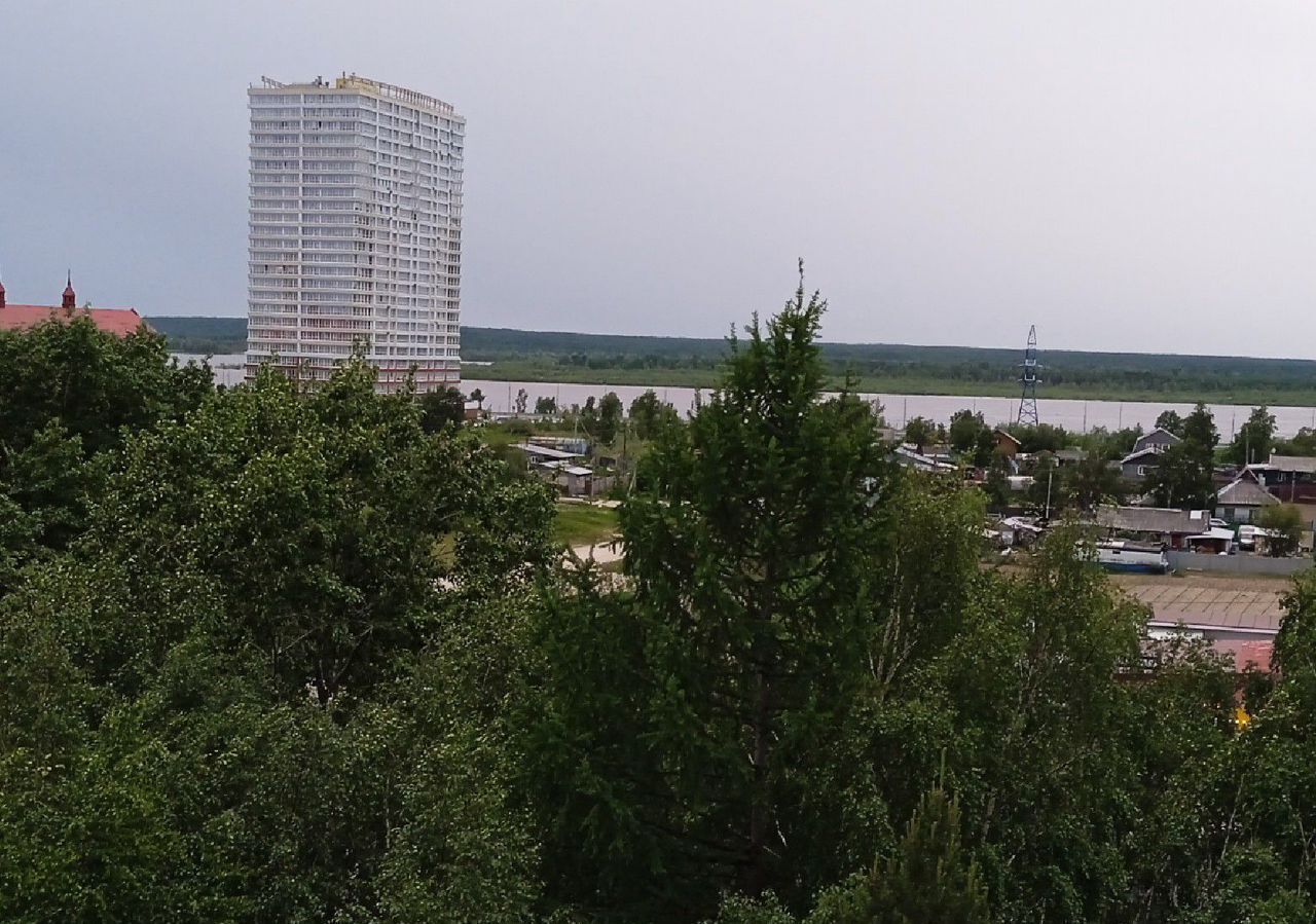 квартира г Сургут р-н Восточный ул Мелик-Карамова 41 Сургут, Тюменская обл. фото 1