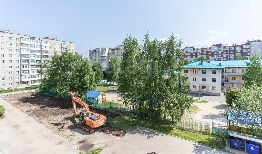 квартира г Тобольск р-н мкр 9 3А фото 7