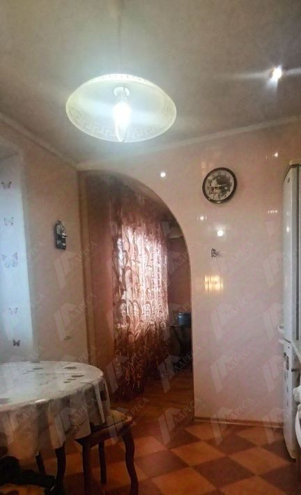 квартира г Астрахань р-н Советский ул Сахалинская 9к/1 фото 9
