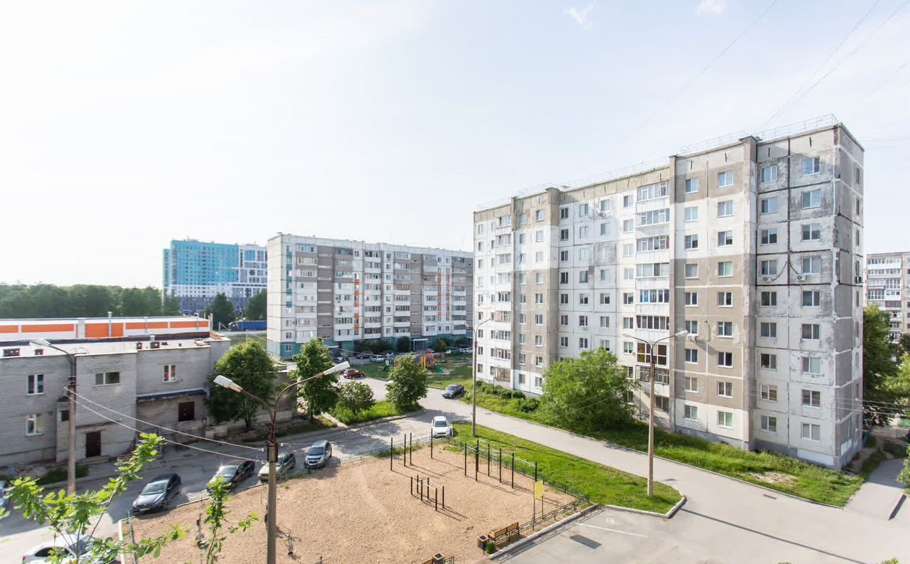 квартира г Тобольск 7-й мкр-н, 11 фото 6