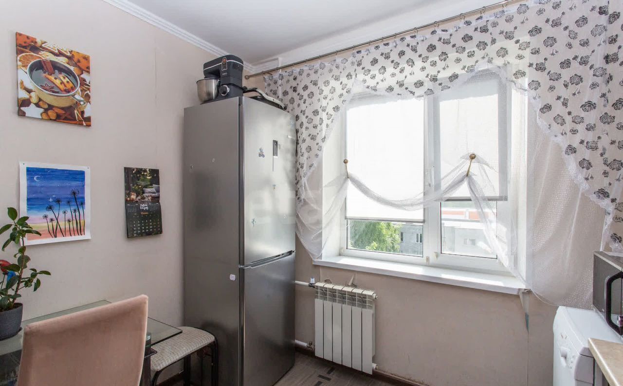 квартира г Тобольск 7-й мкр-н, 11 фото 12