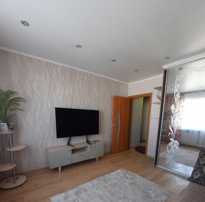 квартира г Омск р-н Центральный ул Завертяева 7к/3 фото 18