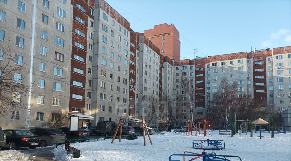 комната г Тюмень р-н Восточный ул Мельникайте 127а фото 15