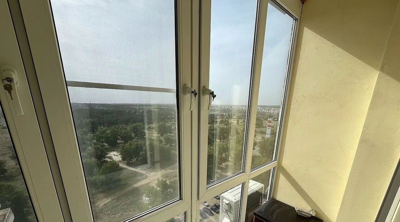 квартира г Волгоград р-н Советский ЖК «Янтарный город» ул. Маршала Воронова, 24 фото 3