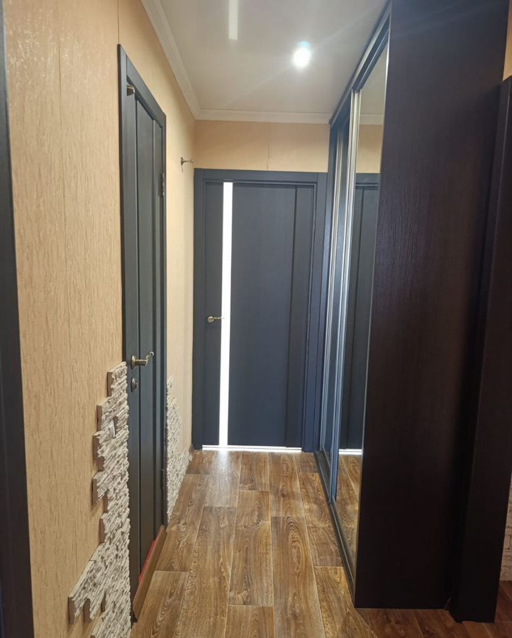 квартира г Тольятти р-н Автозаводский 10-й квартал б-р Луначарского 13 фото 6