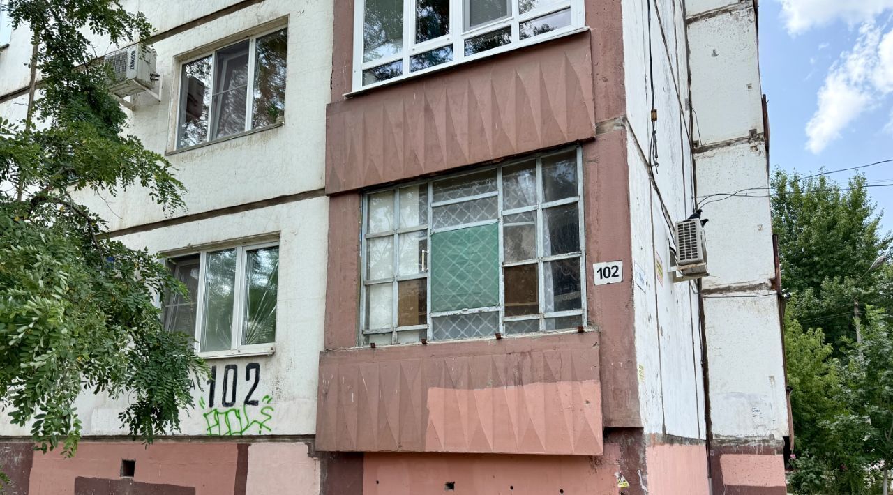 квартира г Волжский ул Мира 102 фото 1