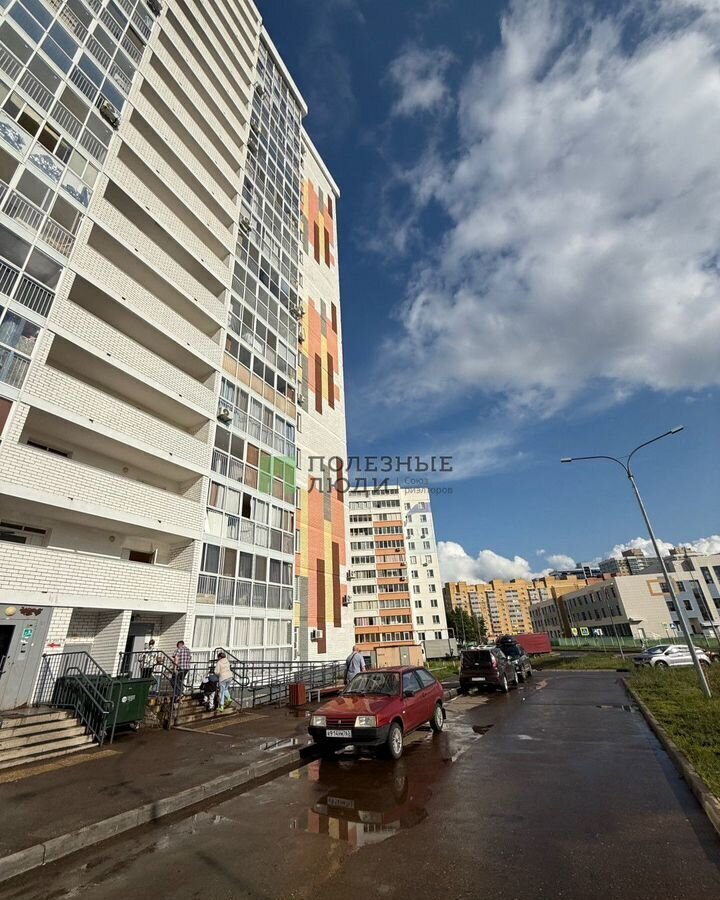 квартира г Набережные Челны р-н Автозаводский ул Аделя Кутуя 14 фото 2