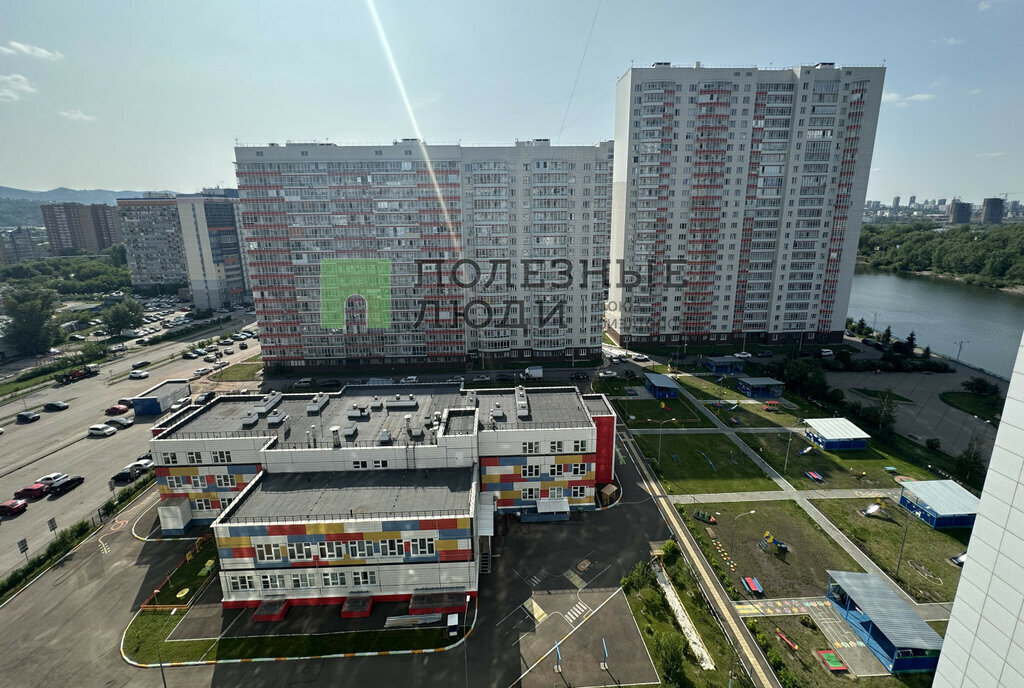 квартира г Красноярск р-н Свердловский ул Карамзина 12 фото 10