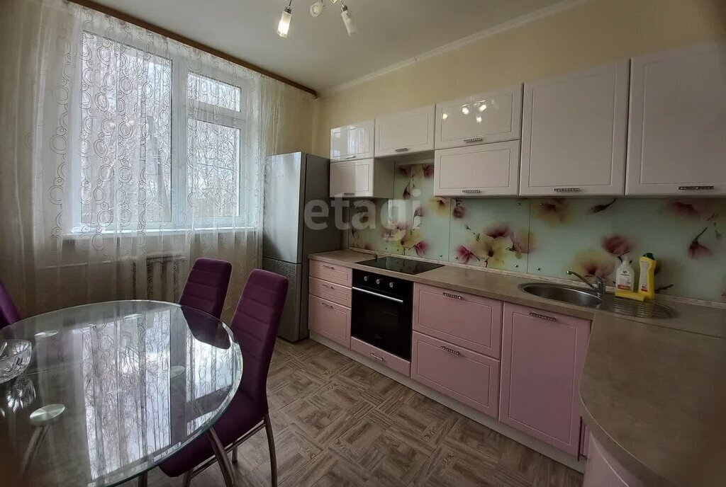 квартира г Ялуторовск ул Менделеева 3а фото 2