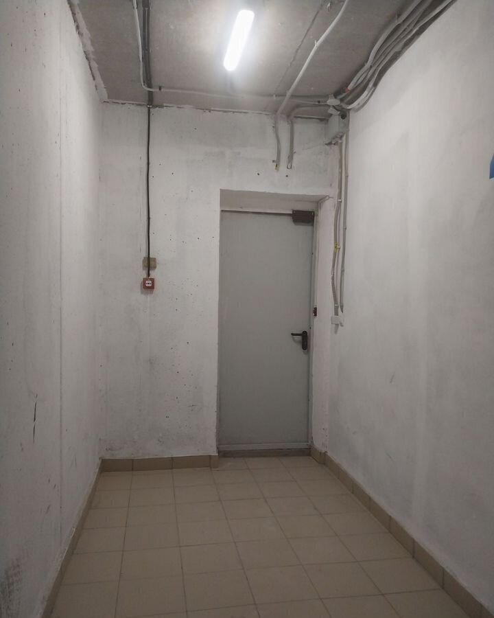 гараж г Краснодар р-н Прикубанский ул им. Карякина 5к/2 фото 2