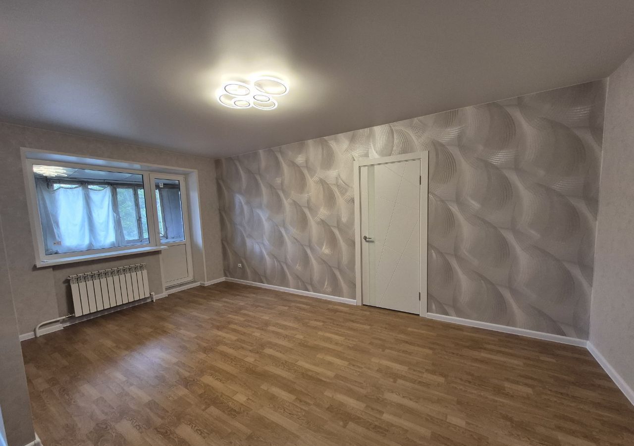 квартира г Волгоград р-н Кировский ул 64-й Армии 36 фото 1