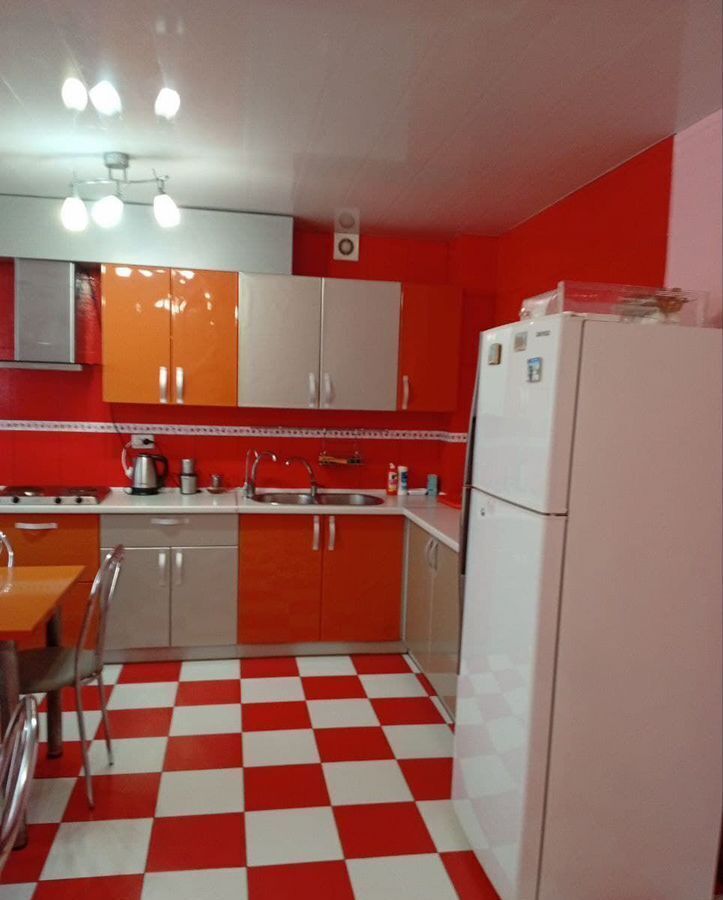 комната г Судак б-р Ореховый 32 фото 3