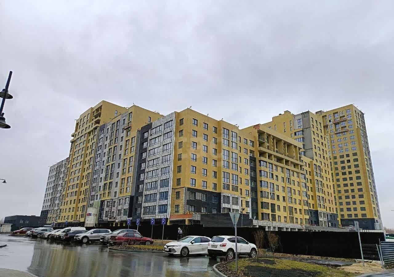 квартира г Тюмень р-н Центральный ул Братьев Бондаревых 5 ЖК «Маэстро» Центральный административный округ фото 3