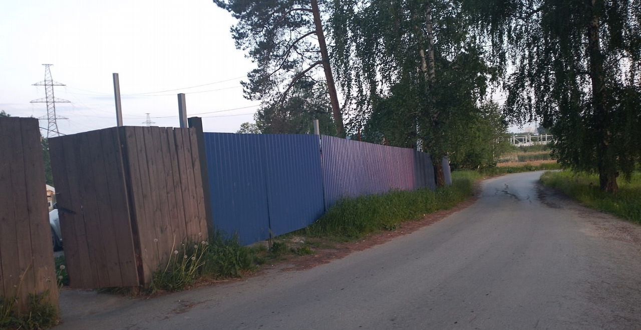 дом г Среднеуральск Серовский тракт, ул. 2-е Отделение Верхнепышминского Совхоза, 6 фото 3