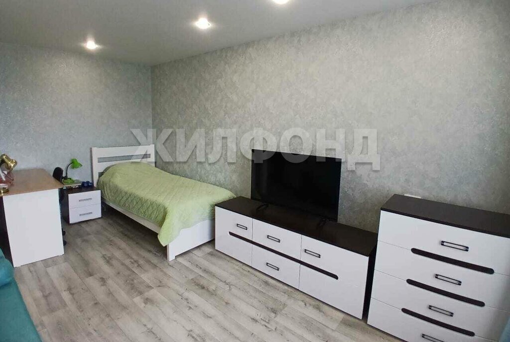квартира г Новосибирск р-н Кировский Северо-Чемской ул Комсомольская 9 Площадь Маркса, жилмассив фото 2