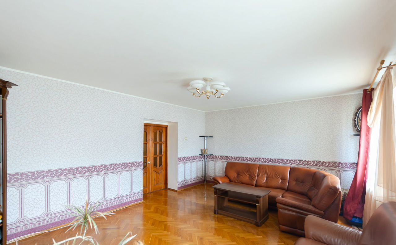 квартира г Брянск р-н Советский ул Крахмалева 29а фото 3