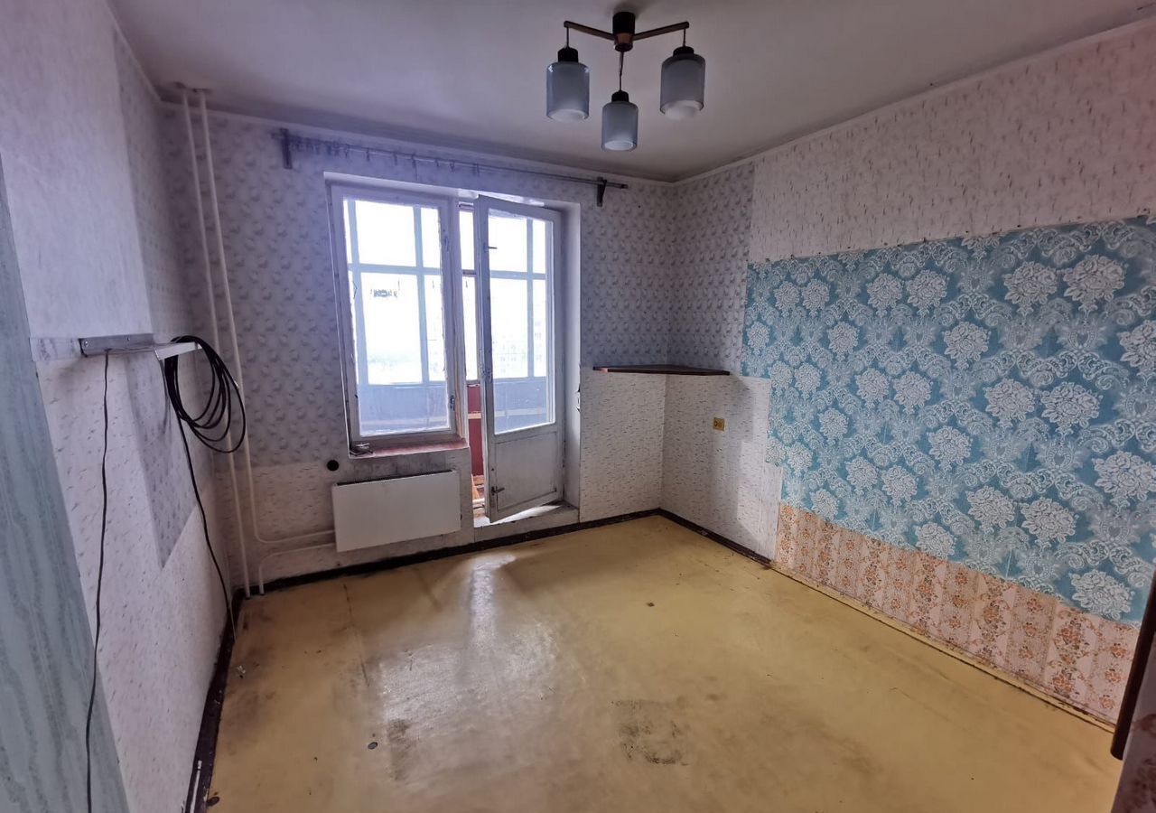 квартира г Тольятти р-н Автозаводский ул Революционная 12 фото 4