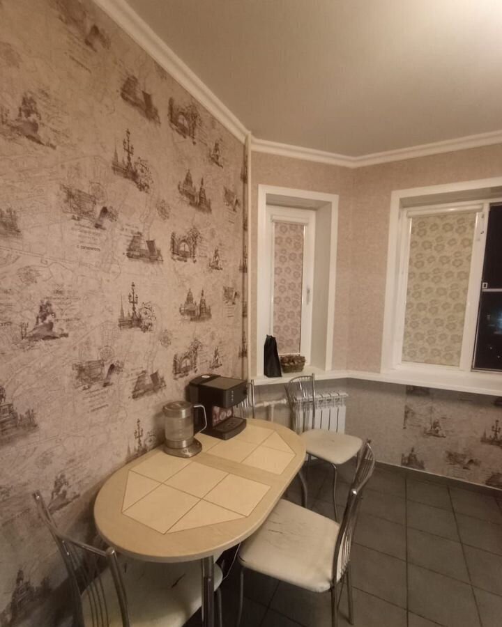 квартира г Курск р-н Центральный пр-кт Вячеслава Клыкова 10 фото 6