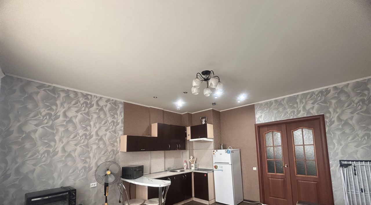 квартира г Новосибирск мкр Горский Студенческая 8А фото 2