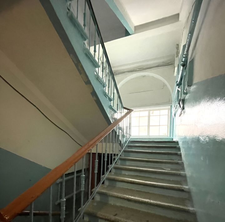 квартира г Челябинск р-н Металлургический ул Сталеваров 44а фото 13