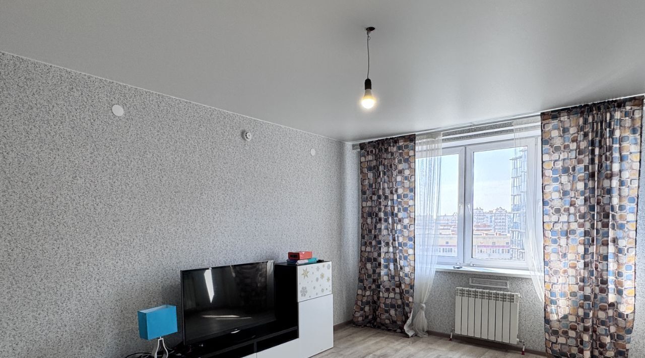 квартира г Омск р-н Кировский ул. Б. Г. Шаронова, 23 фото 9