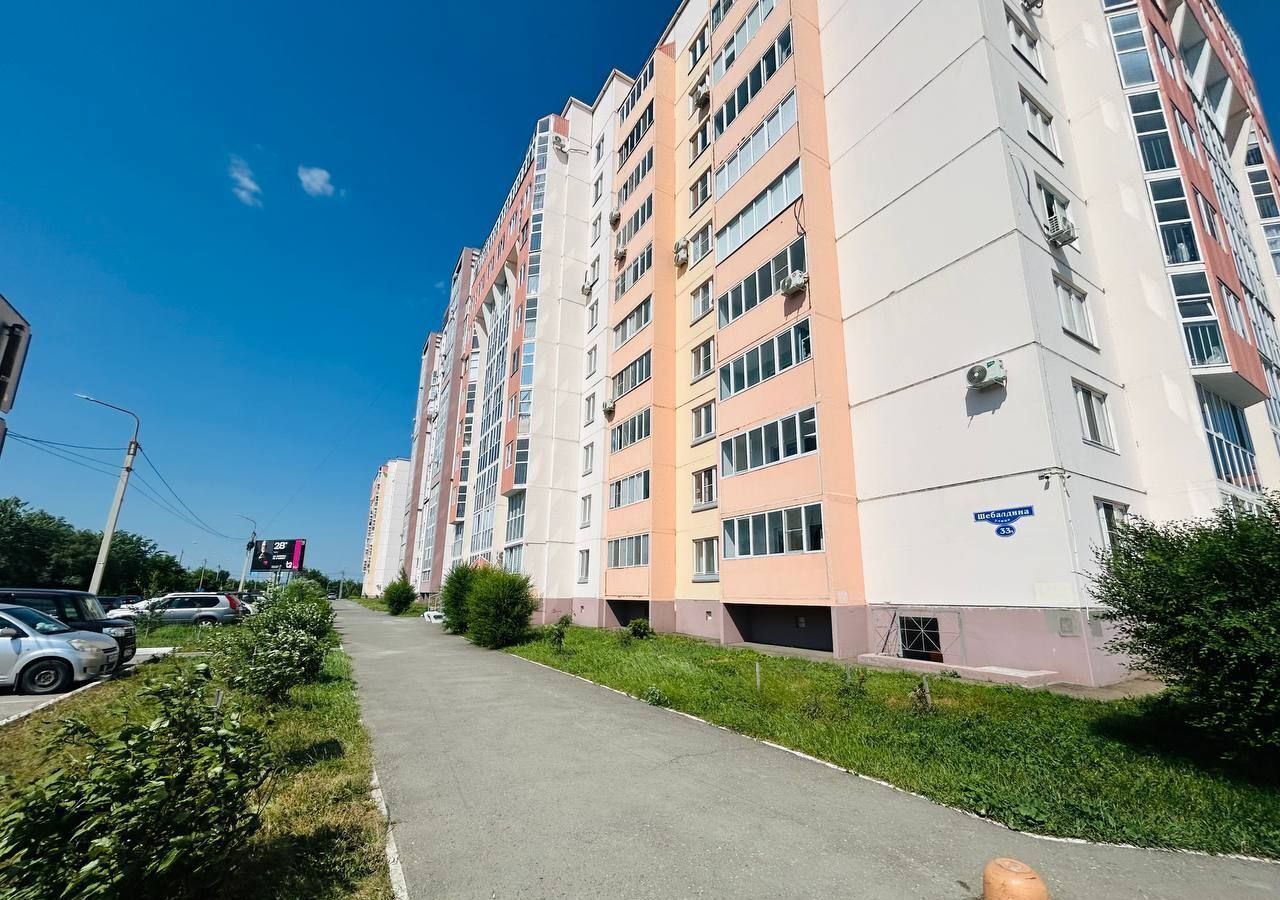 квартира г Омск р-н Центральный ул Шебалдина 33а фото 17