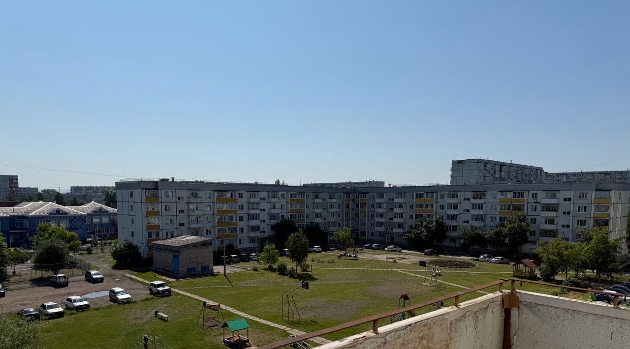 квартира г Шарыпово мкр 6-й 50 фото 9