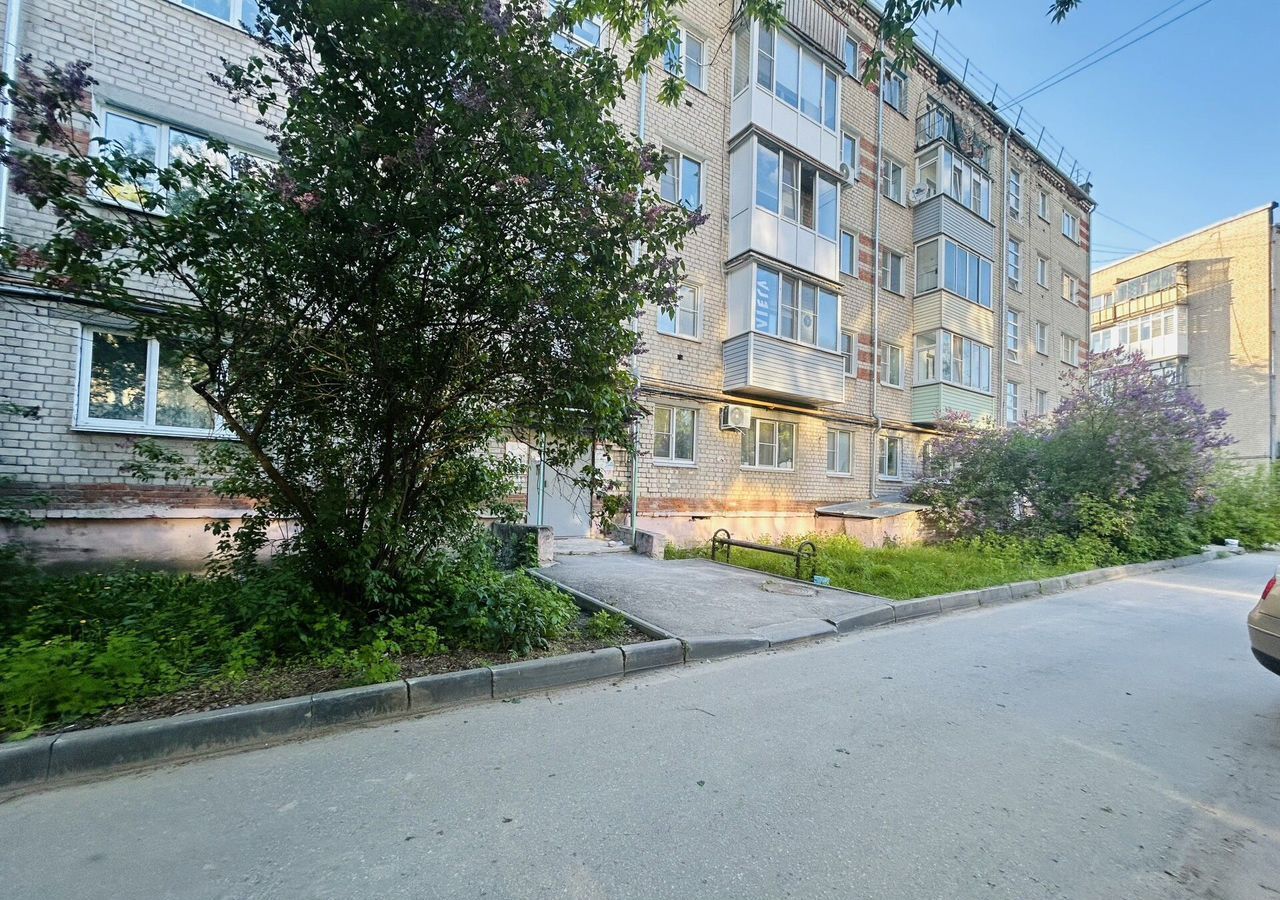 квартира г Бор ул Чугунова 6 фото 1