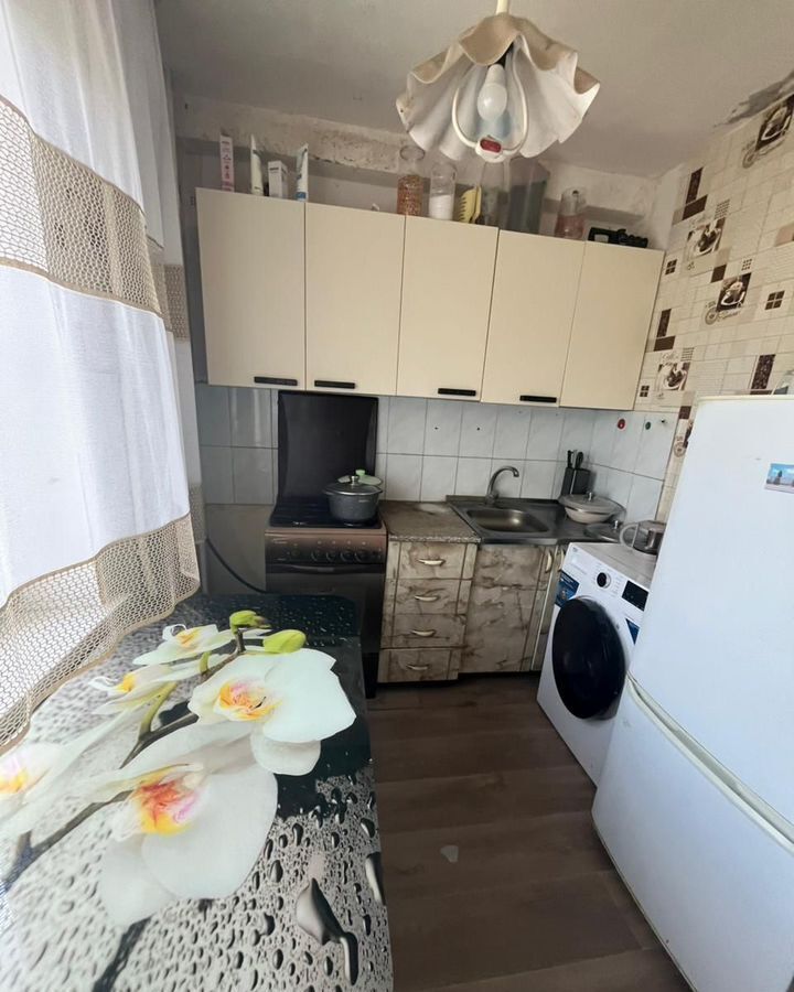 квартира г Курган мкр 1-й р-н Заозерный, жилой район Заозёрный, 32 фото 8