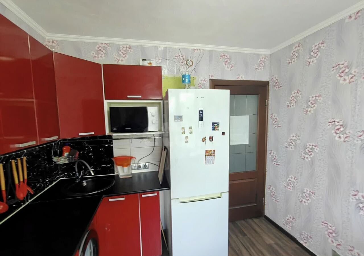 квартира г Анжеро-Судженск пгт Рудничный ул Металлургов 1 фото 8
