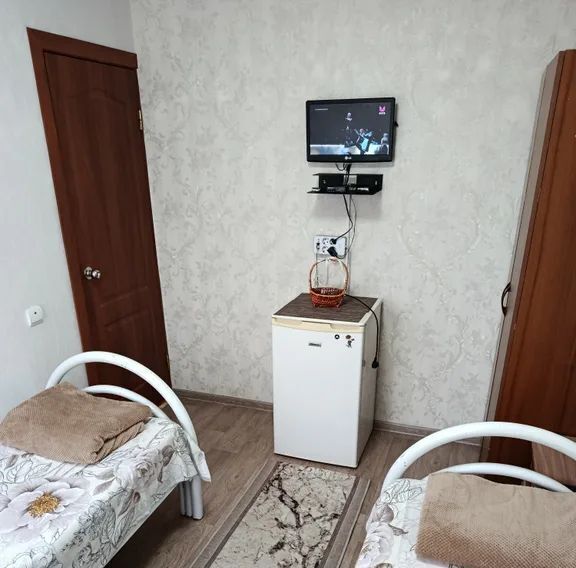 комната р-н Ейский г Ейск ул Центральная 47 фото 3