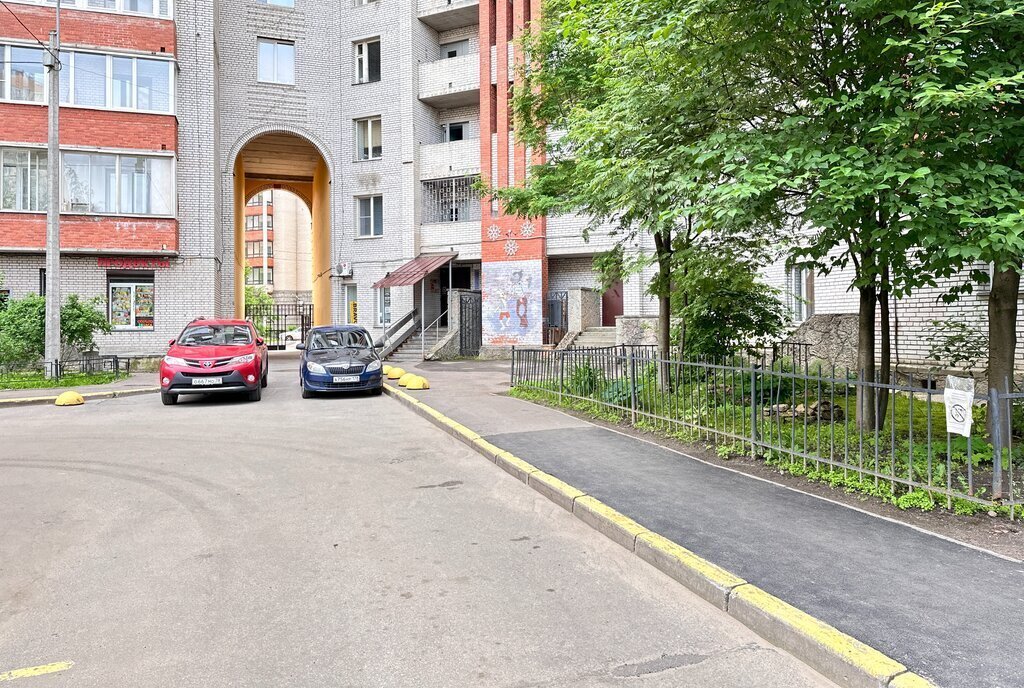 квартира г Санкт-Петербург метро Лесная пр-кт Кондратьевский 64к/2 фото 3