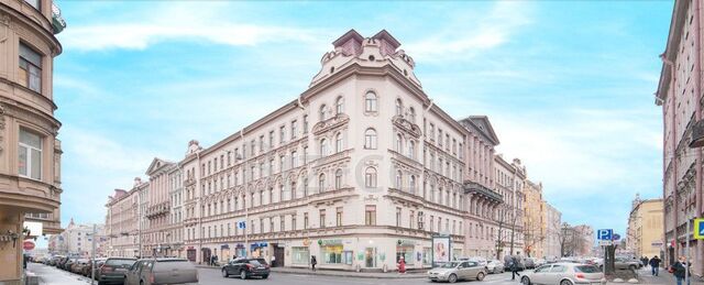 Большой пр-т Петроградской стороны, 18 фото
