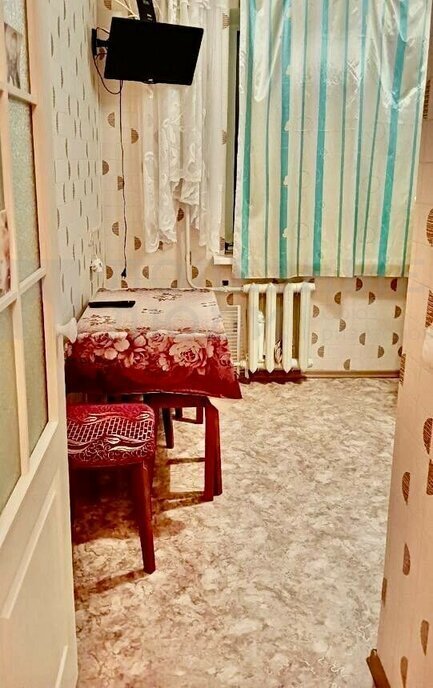 квартира г Великий Новгород Западный ул Свободы 6к/2 фото 3